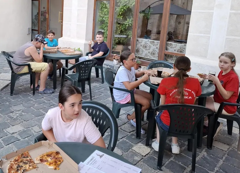 NOC NA ZBROJNICI